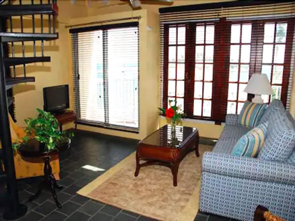 Фото Club Comanche Hotel, St. Croix