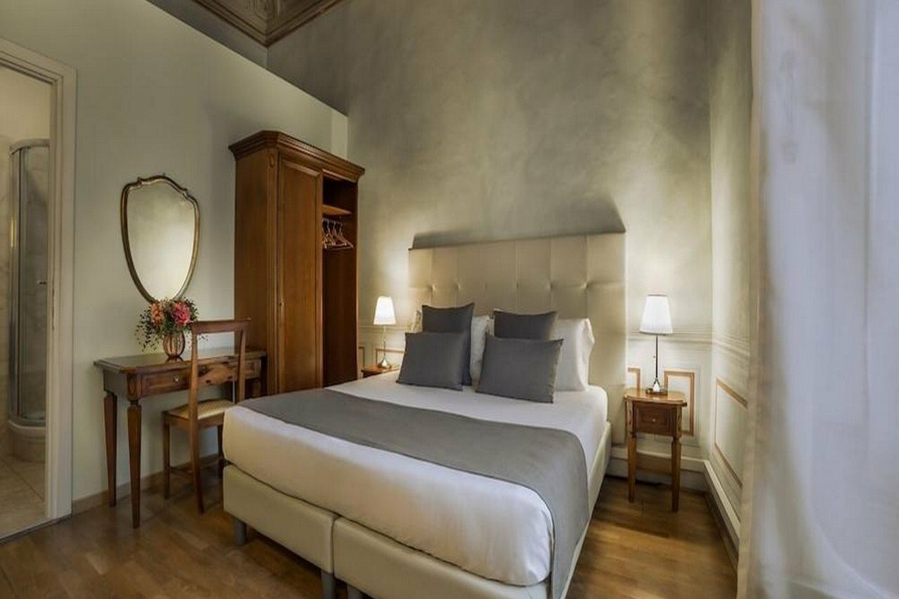 Фото Hotel Bretagna Heritage – Alfieri Collezione