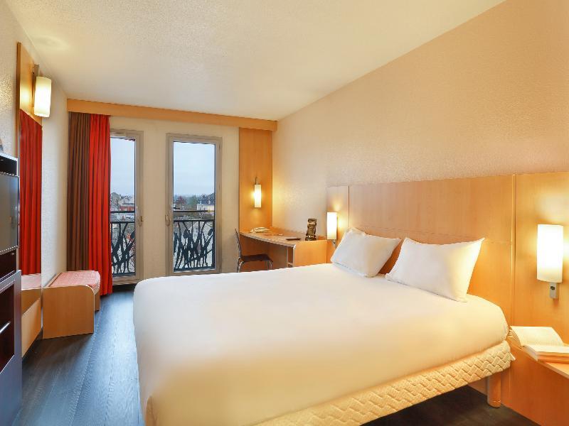 Фото ibis Etampes