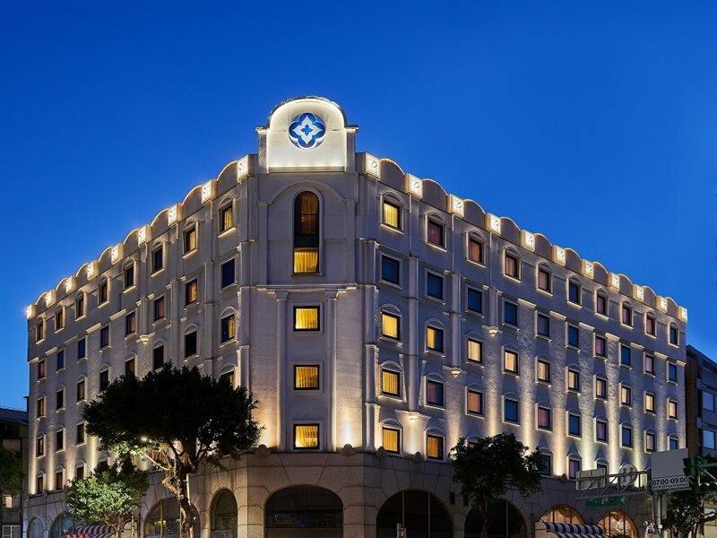 Фото The Riviera Hotel