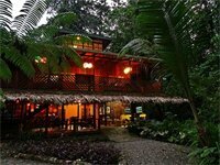 Гостиница La Kukula Lodge в Провинции Лимон