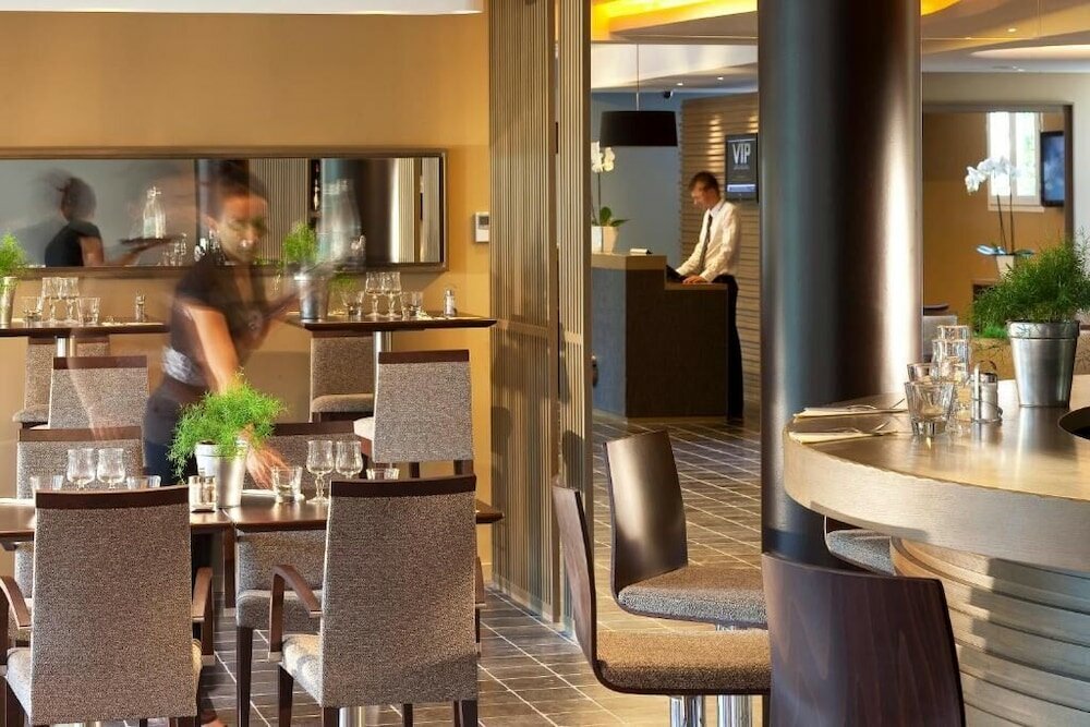 Фото Escale Oceania Aix-en-Provence