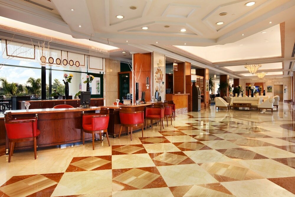 Фото Hilton Pyramids Golf