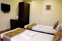 Фото The Pearl Hotel, Kolkata