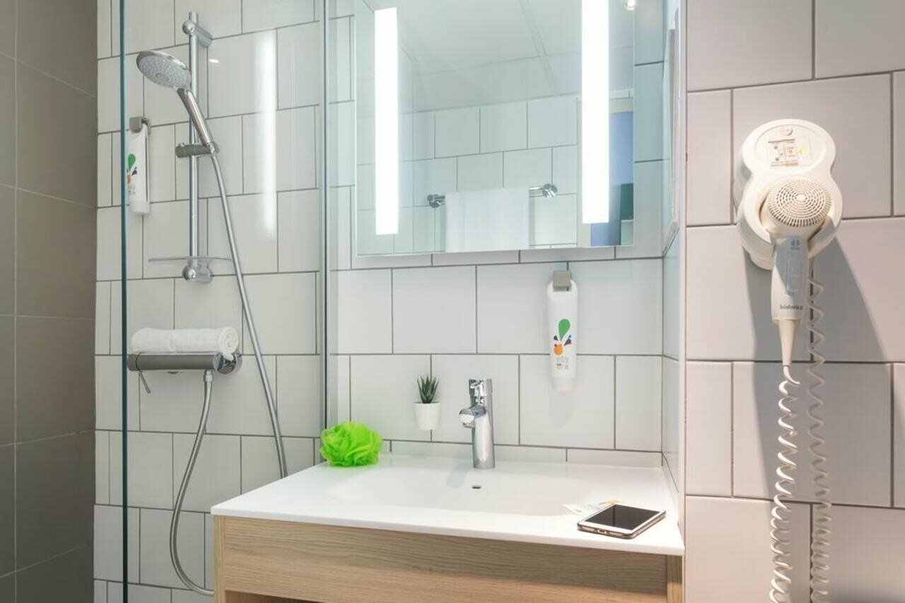 Фото Ibis Styles Toulouse Centre Gare