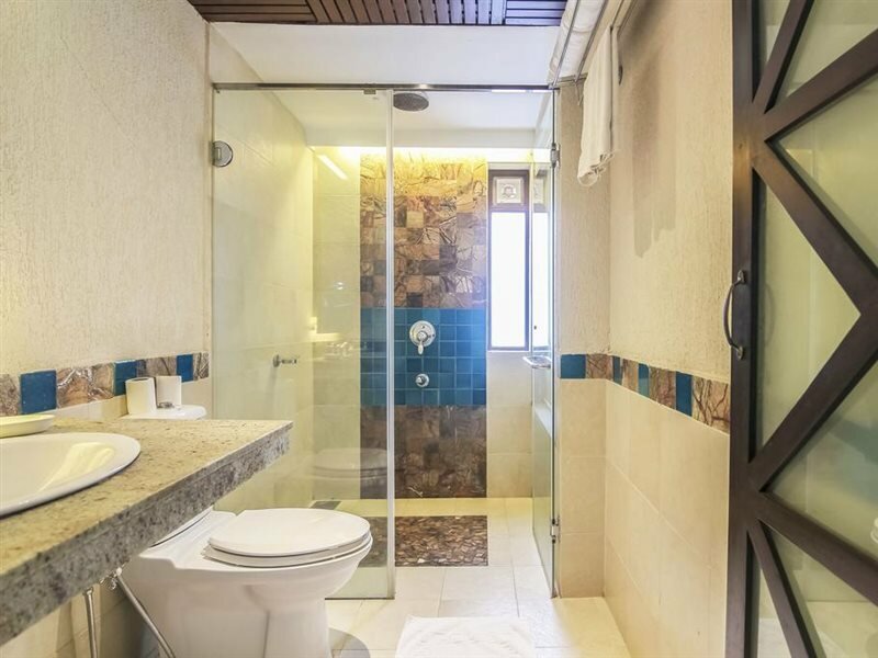 Фото Отель Sonesta Inns