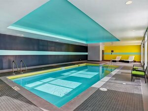 Гостиница Tru by Hilton Edmonton Windermere