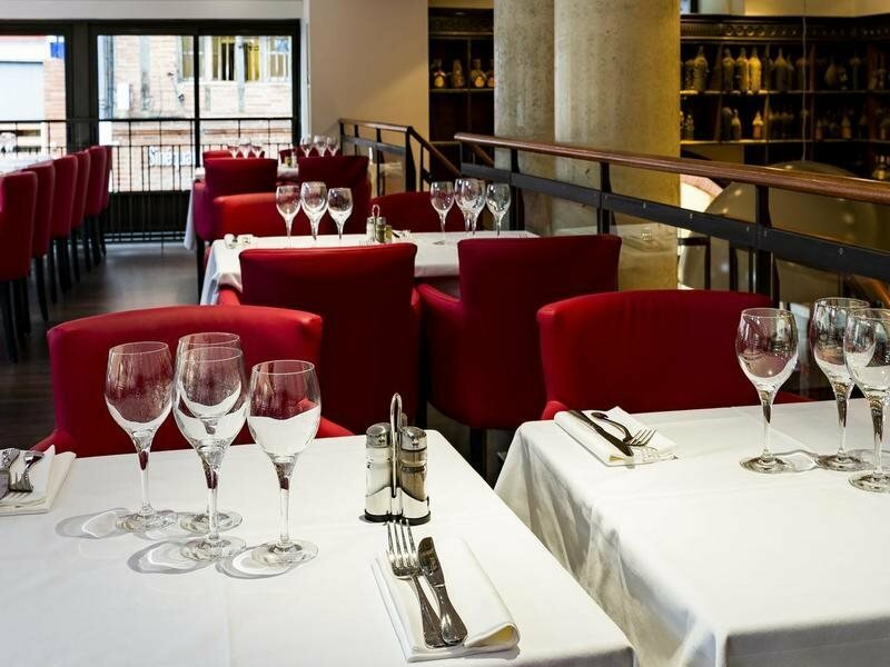 Фото Le Pere Leon Hotel