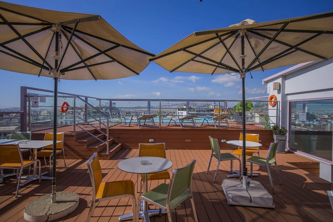 Фото Novus City Hotel