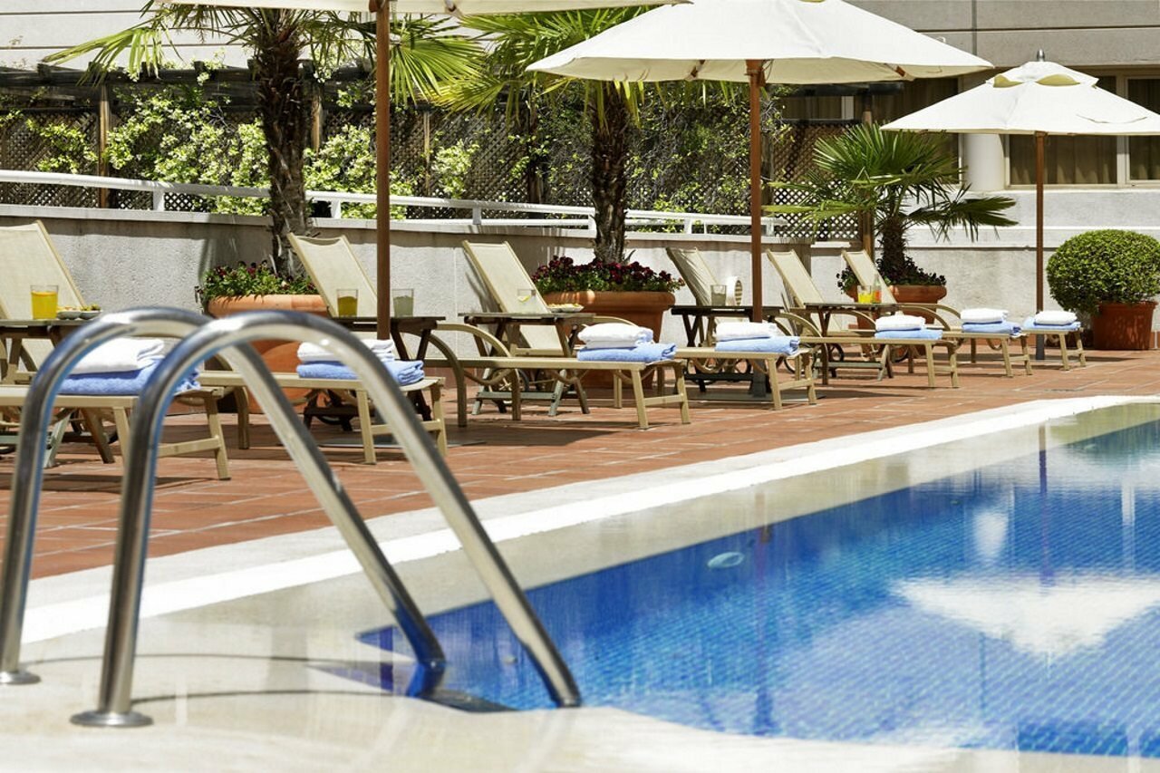 Фото Novotel Madrid Campo de las Naciones