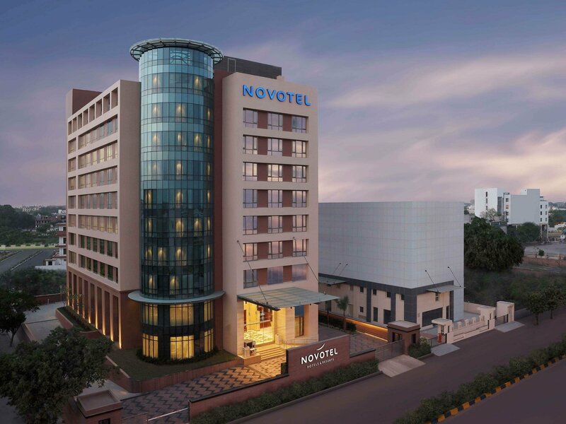 Гостиница Novotel Lucknow Gomti Nagar Hotel в Лакхнау