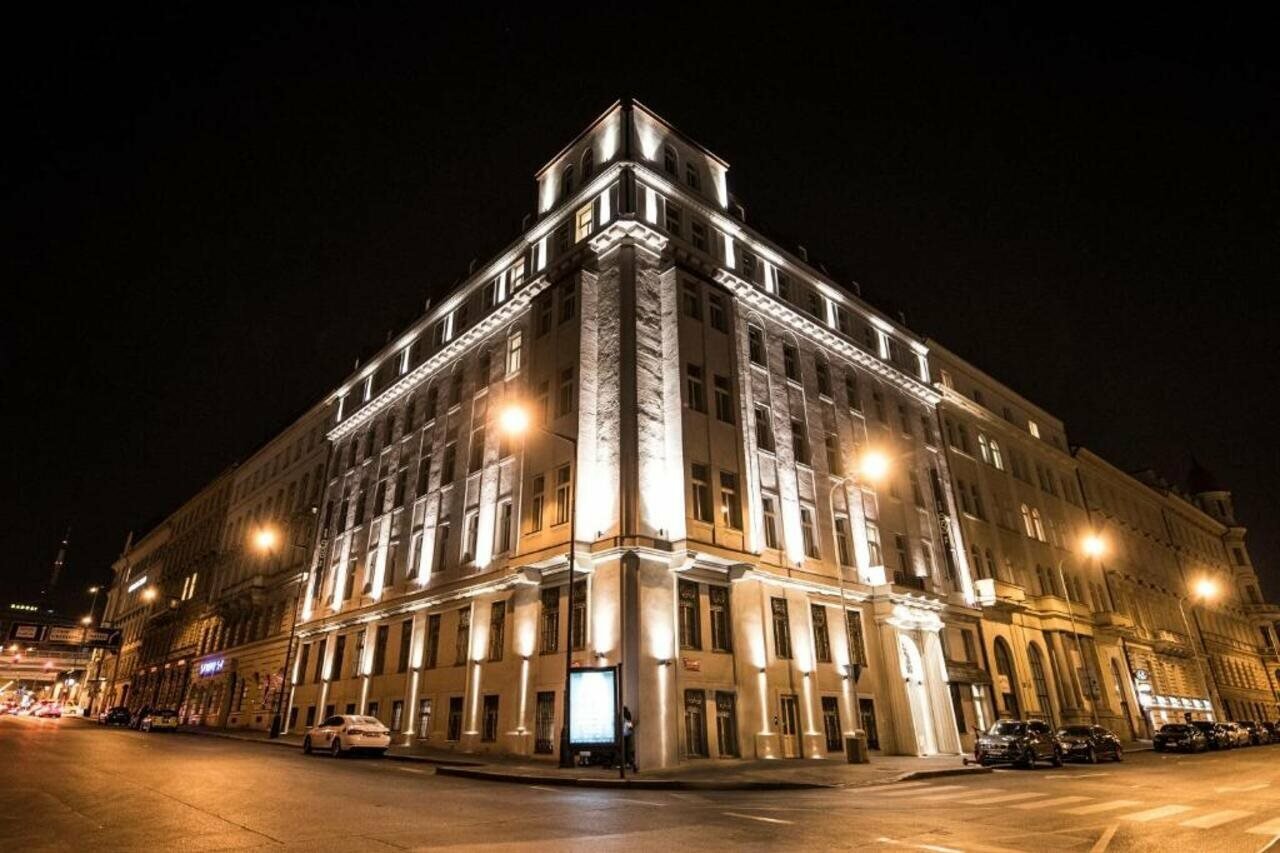 Фото отеля 1