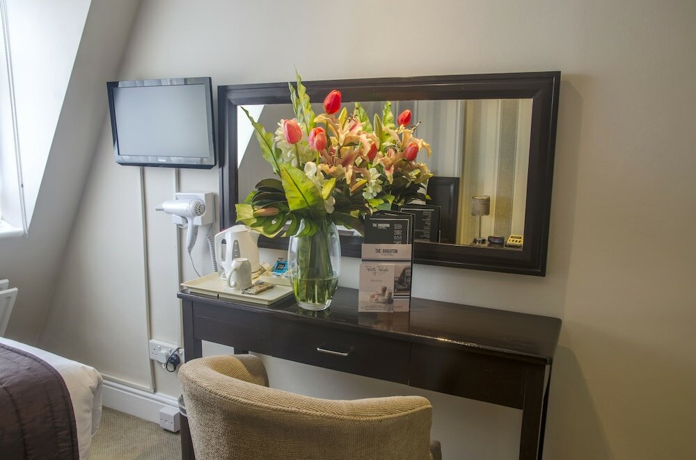 Фото The Brighton Hotel