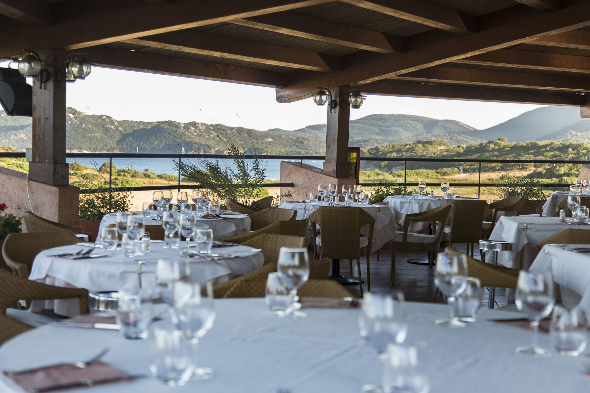 Фото Sant'Elmo Beach Hotel