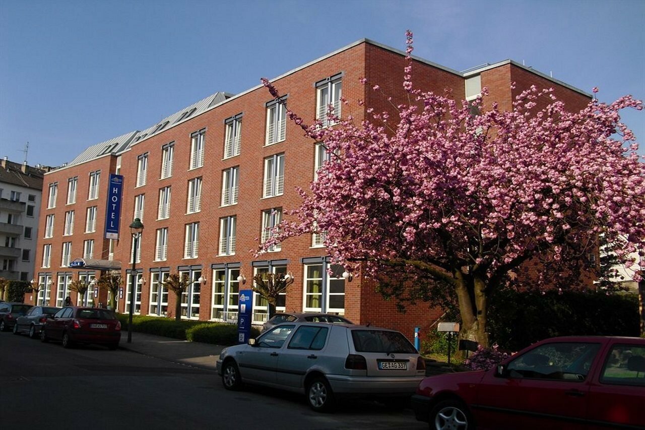 Фото Отель Hk Dusseldorf City