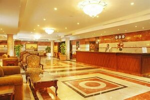 Гостиница Sunrise Alex Avenue Hotel