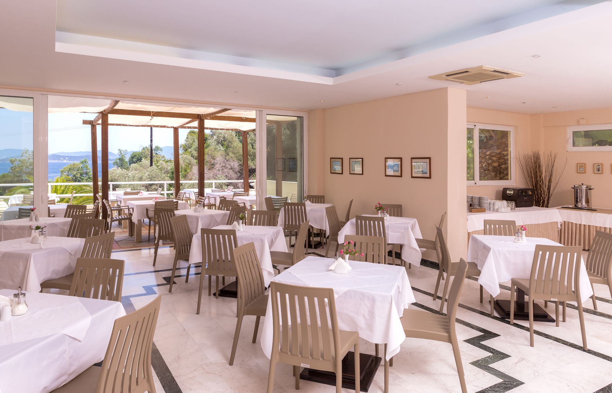 Фото Kanapitsa Mare Hotel