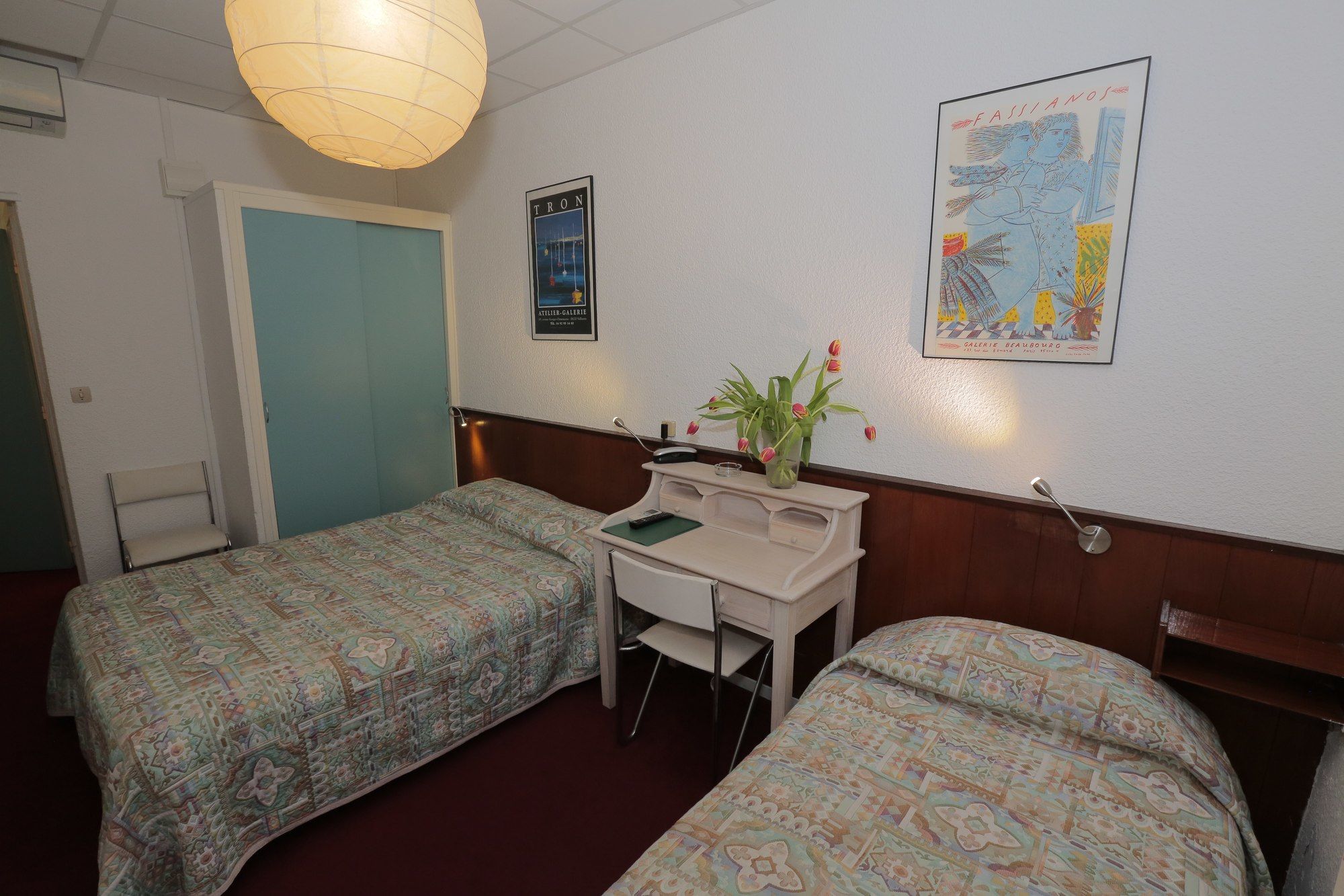 Фото Azurene Royal Hotel