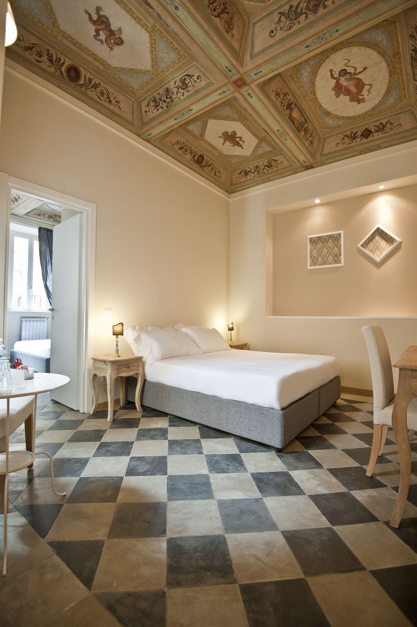 Фото Little Queen