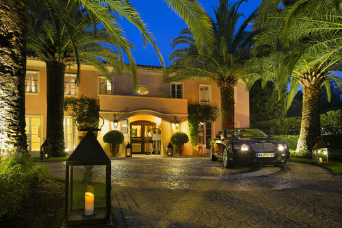 Гостиница La Bastide de Saint Tropez в Сен-Тропе