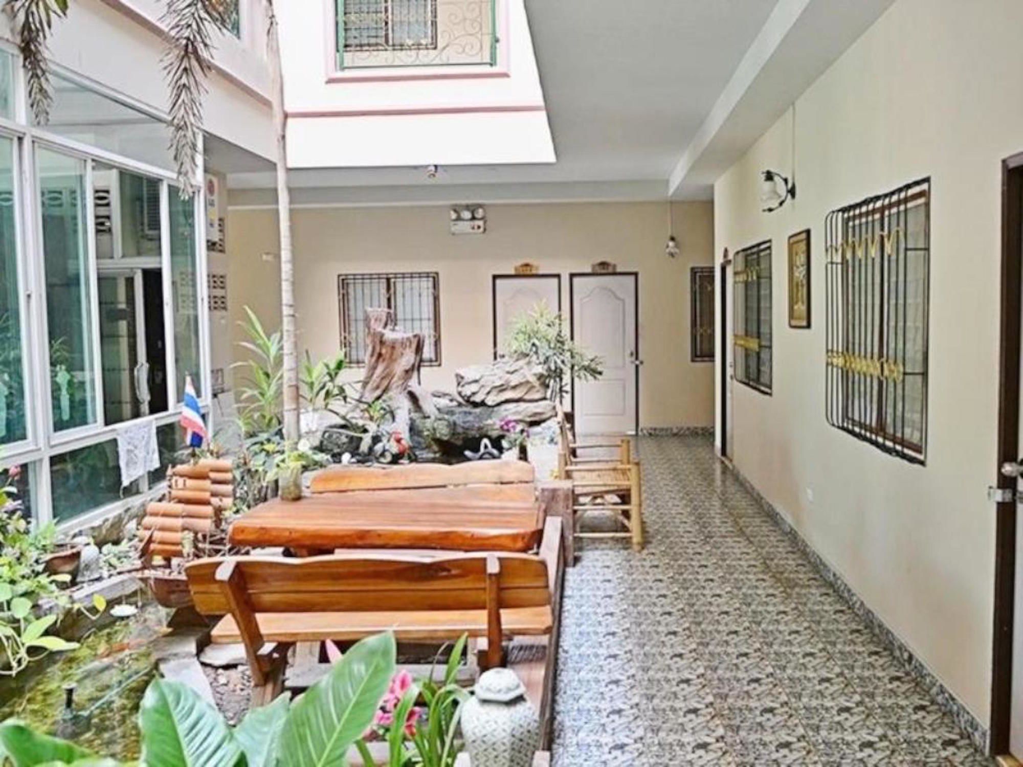 Фото Green Beach Pattaya