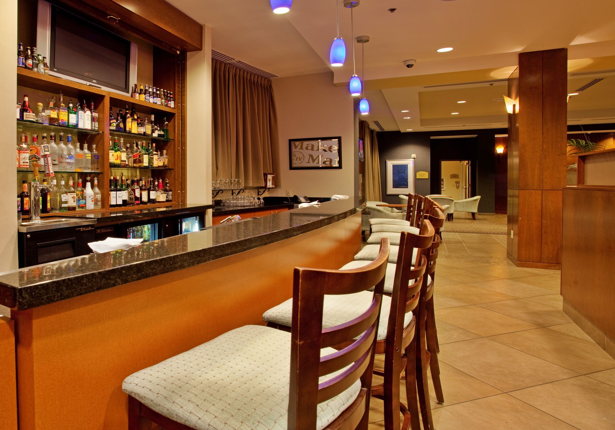 Фото Holiday Inn Kansas City Airport, an Ihg Hotel