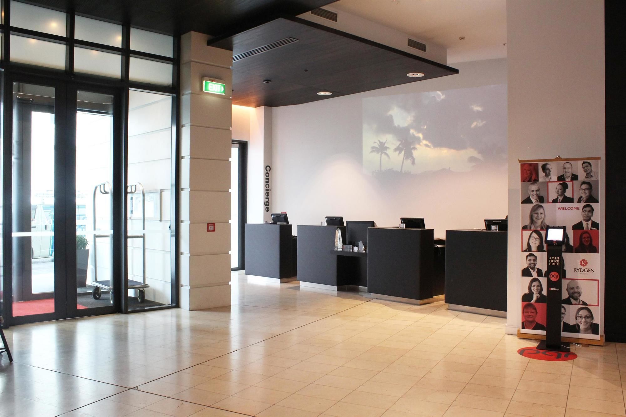 Фото Rydges Wellington