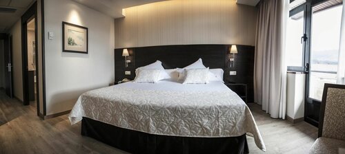 Внешний вид отеля Hotel Montemar в Льянесе, фото 2