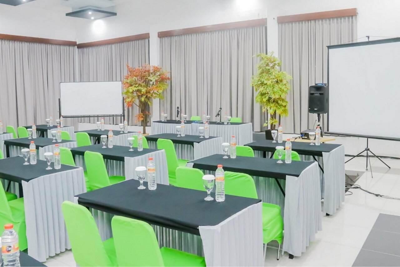 Фото Fizz Hotel Lombok