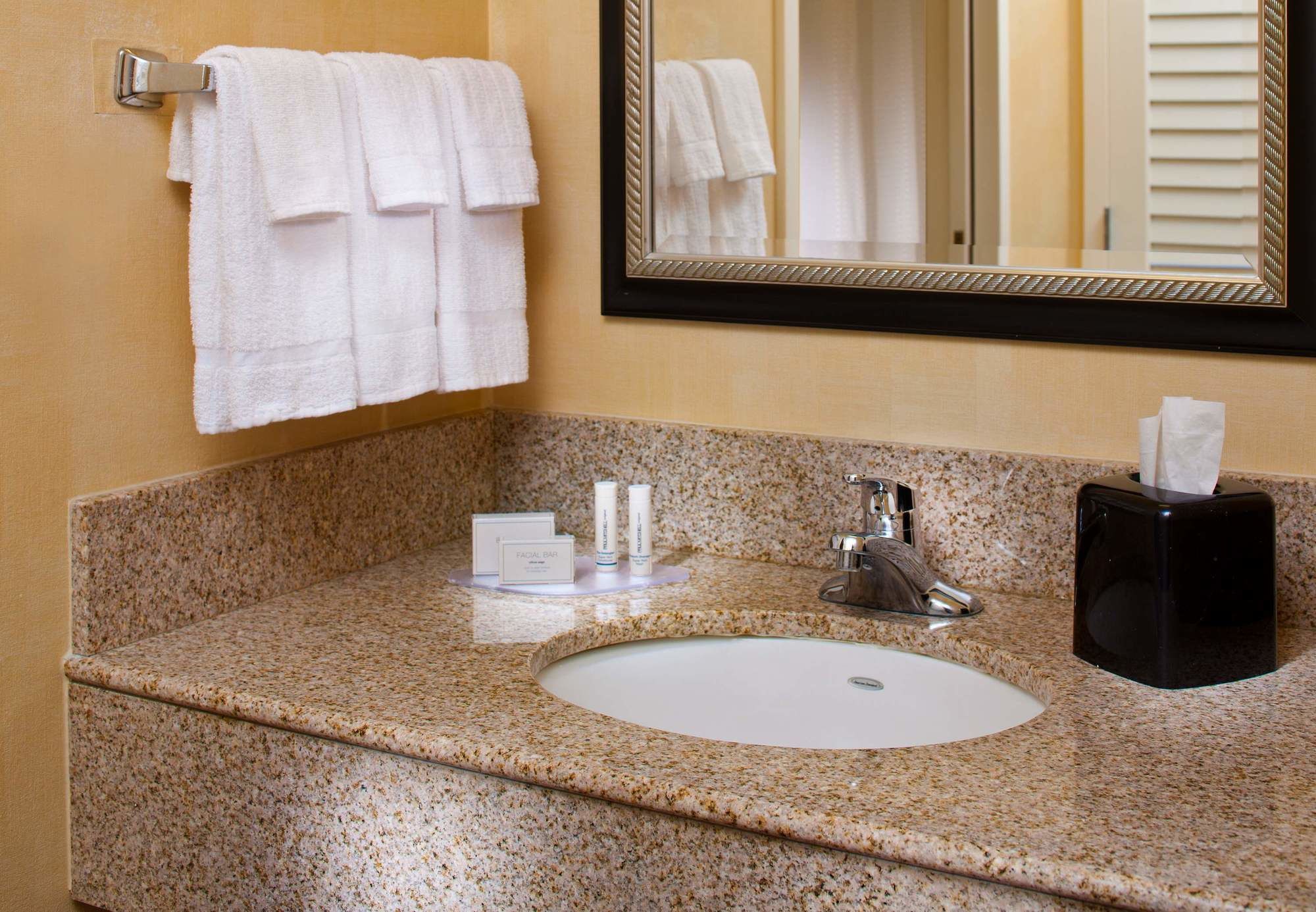 Фото Courtyard by Marriott Little Rock West