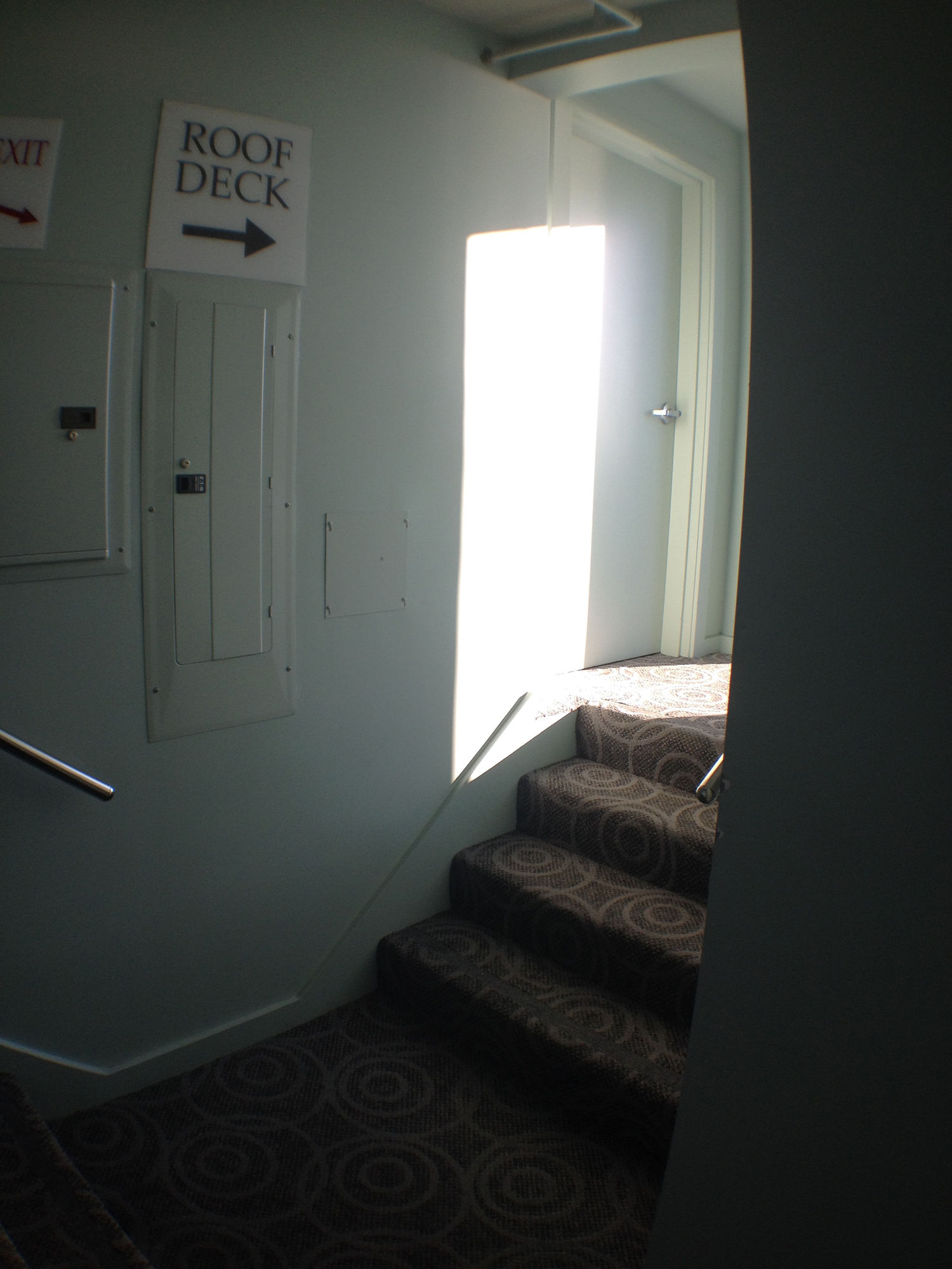 Фото Venice Breeze Suites