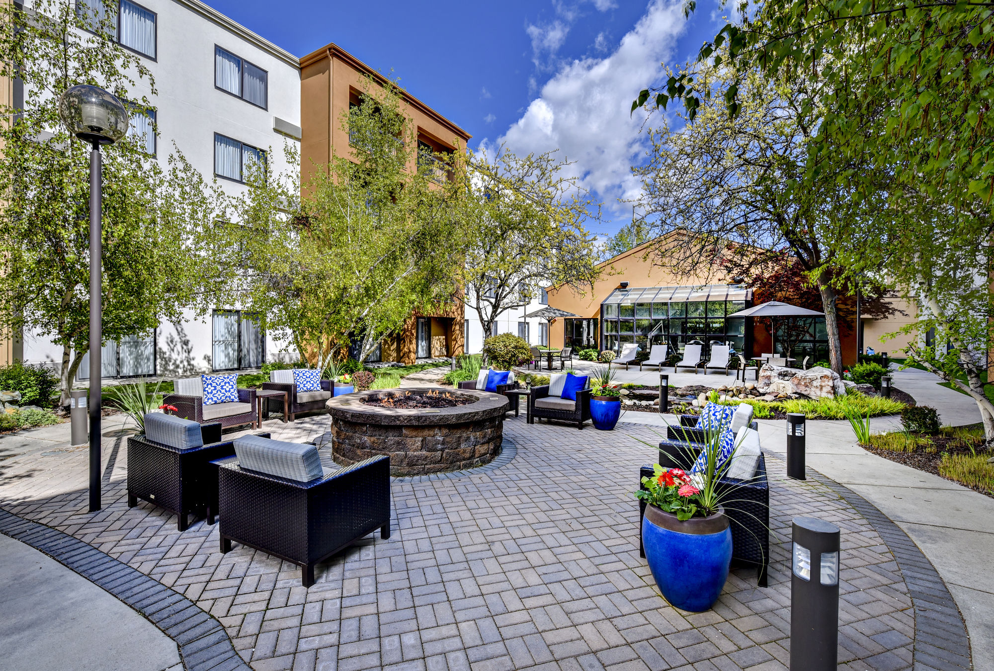 Фото Courtyard by Marriott Downtown Boise
