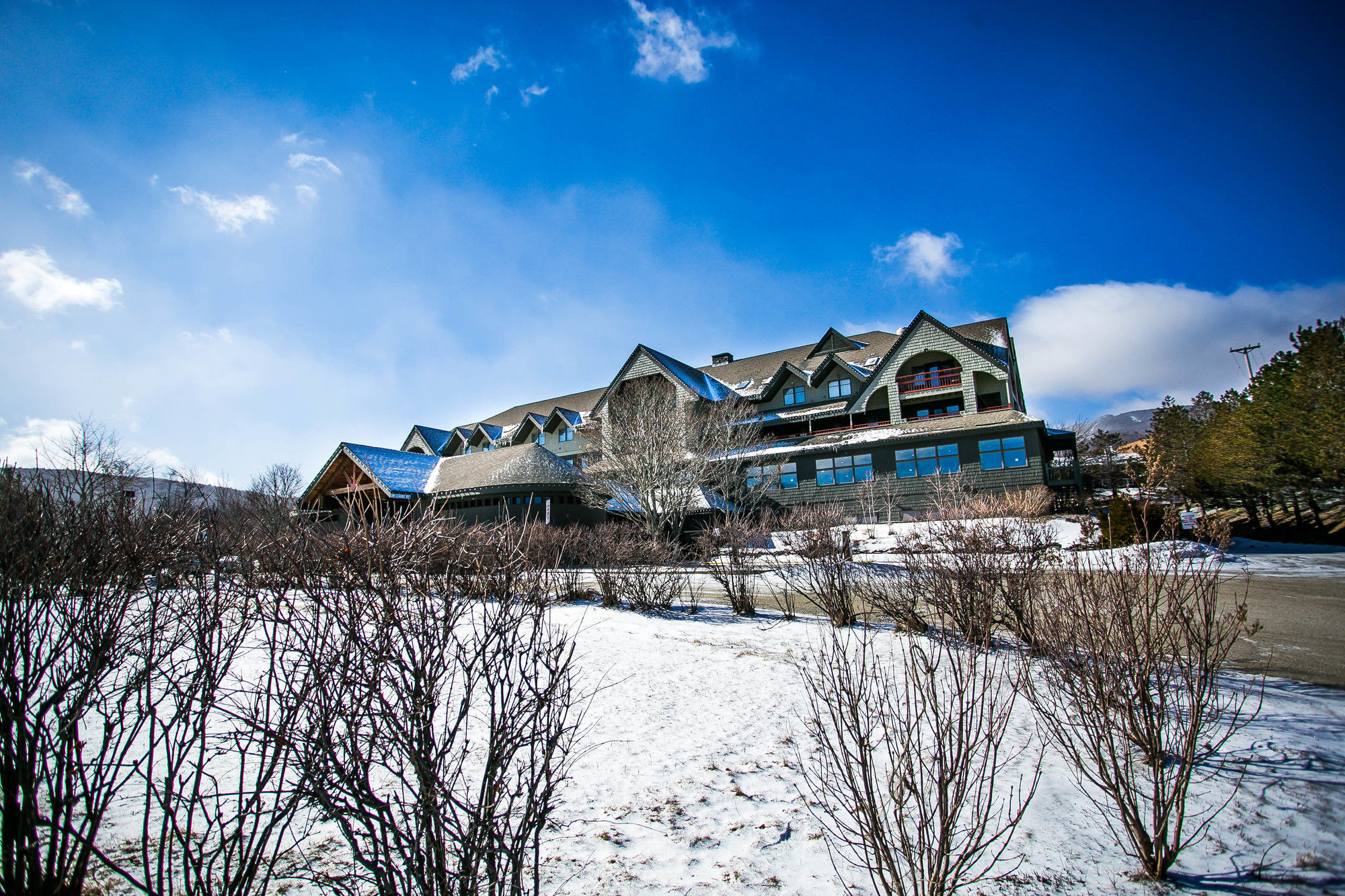 Фото Killington Mountain Lodge, Tapestry Collection by Hilton
