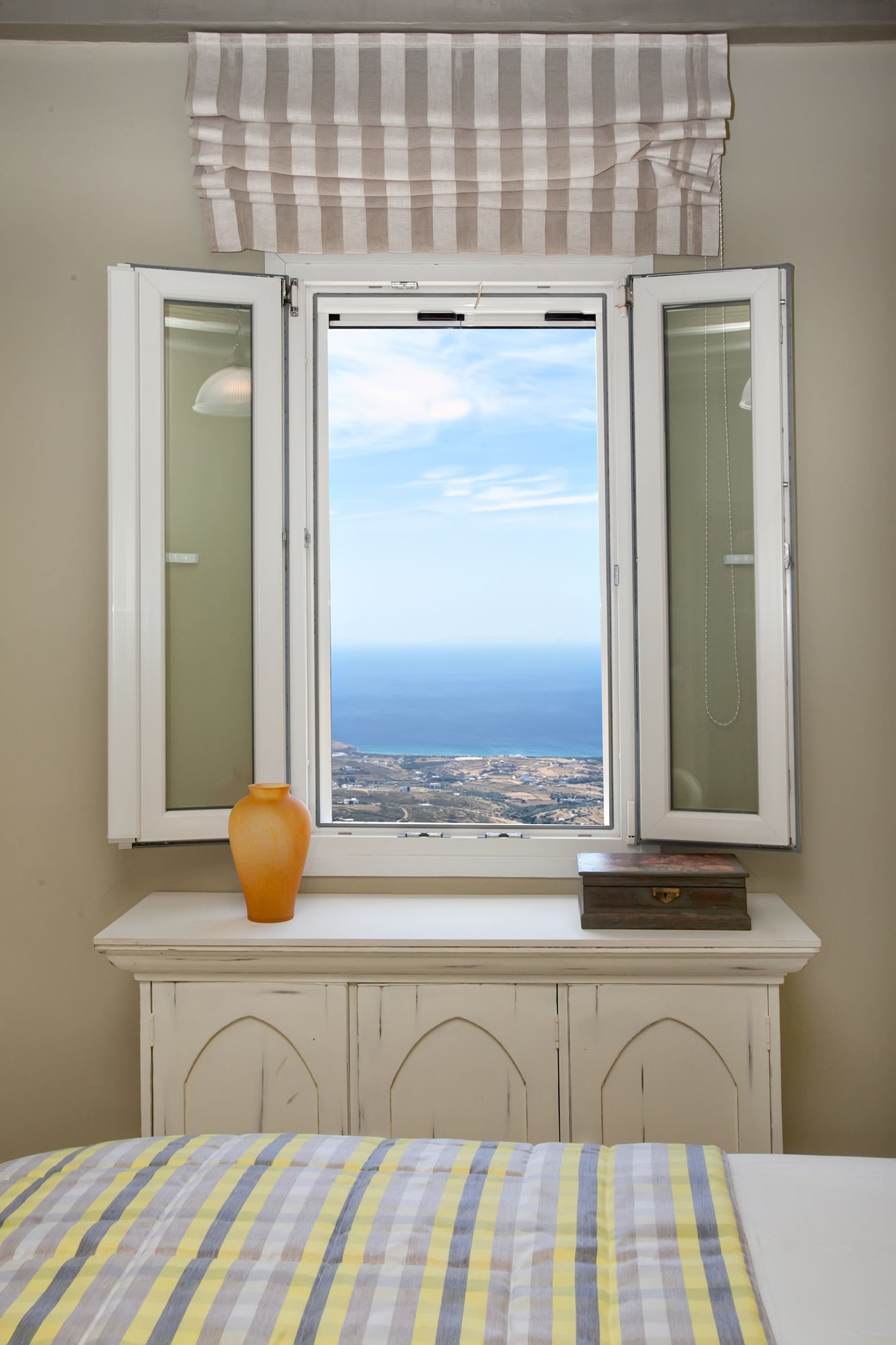 Фото Aeolis Tinos Suites