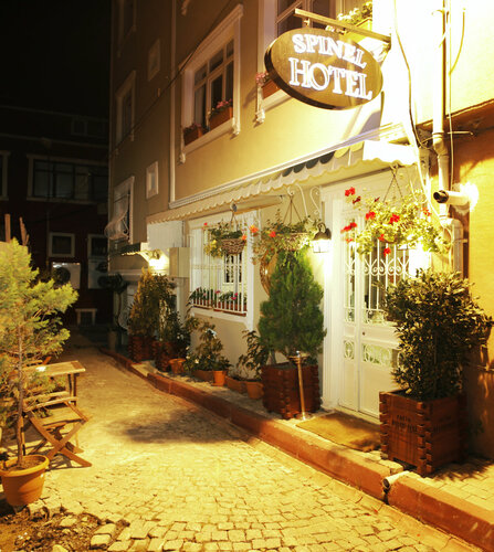 Spinel Hotel