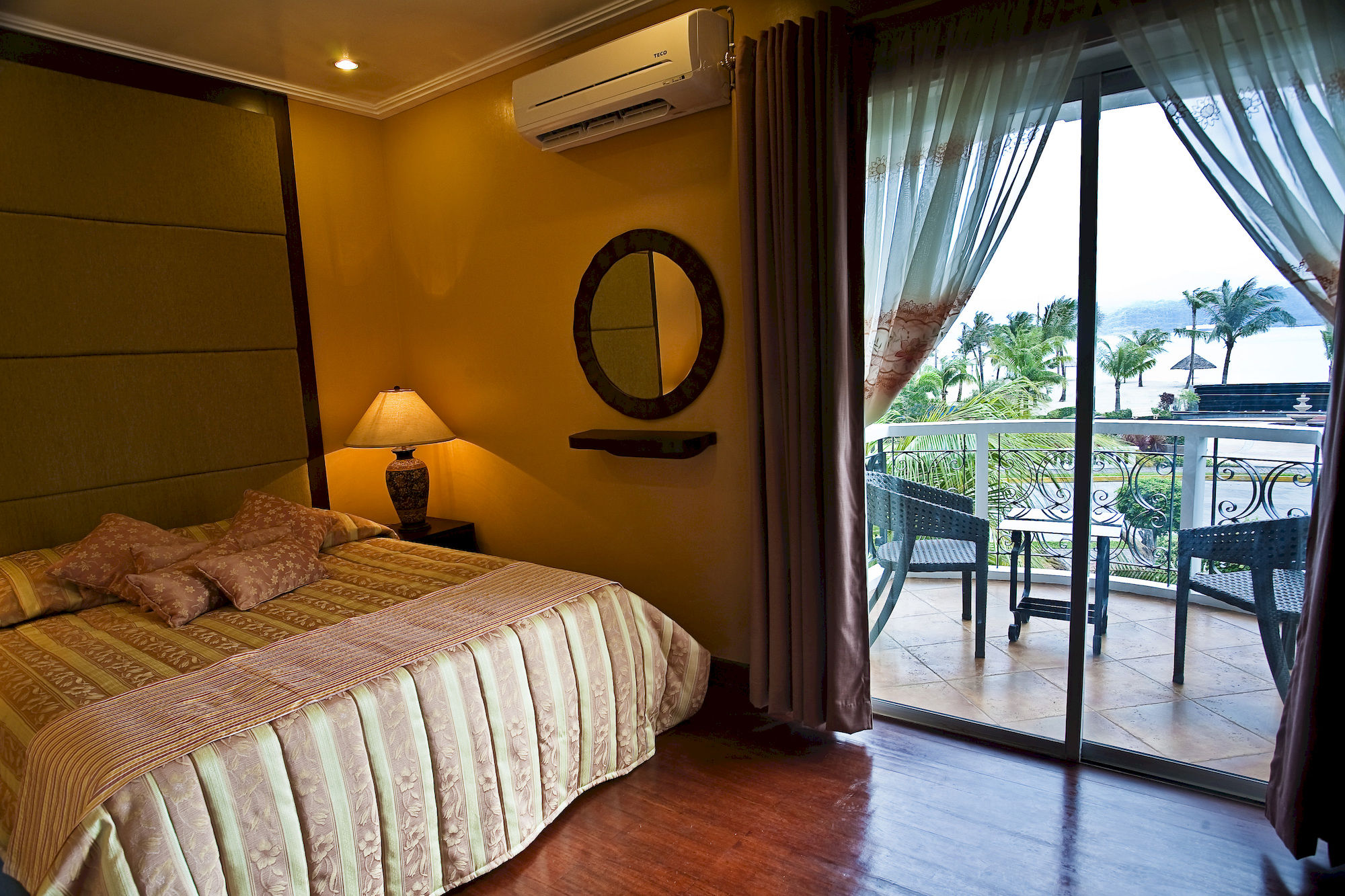 Фото Moonbay Marina The Villas