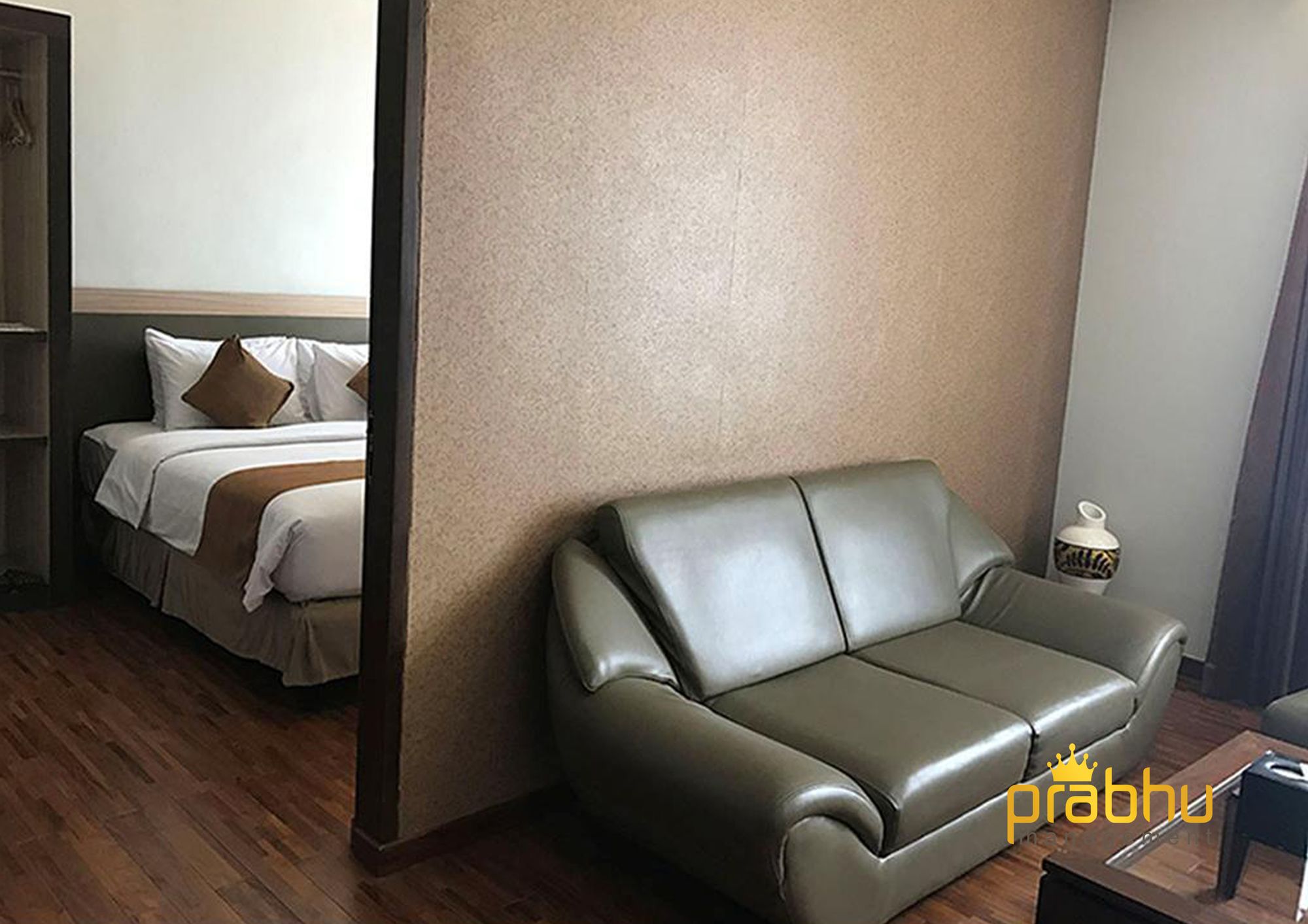 Фото Crystal Lotus Hotel Yogyakarta