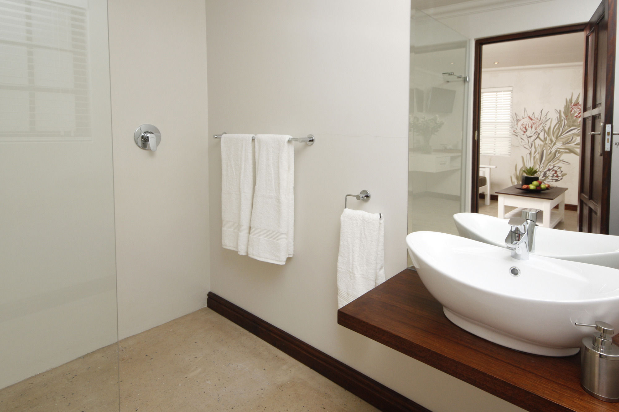 Фото The Potting Shed Guest House