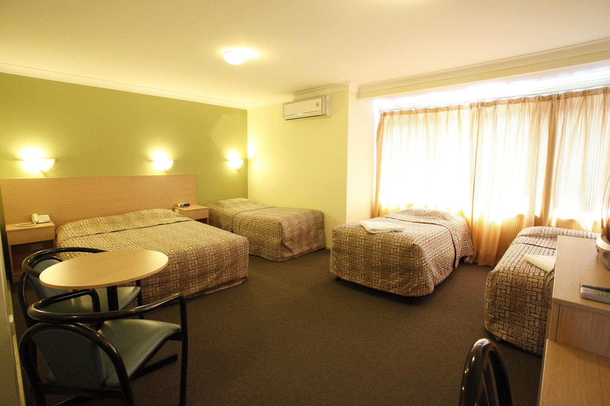 Фото Maclin Lodge Motel