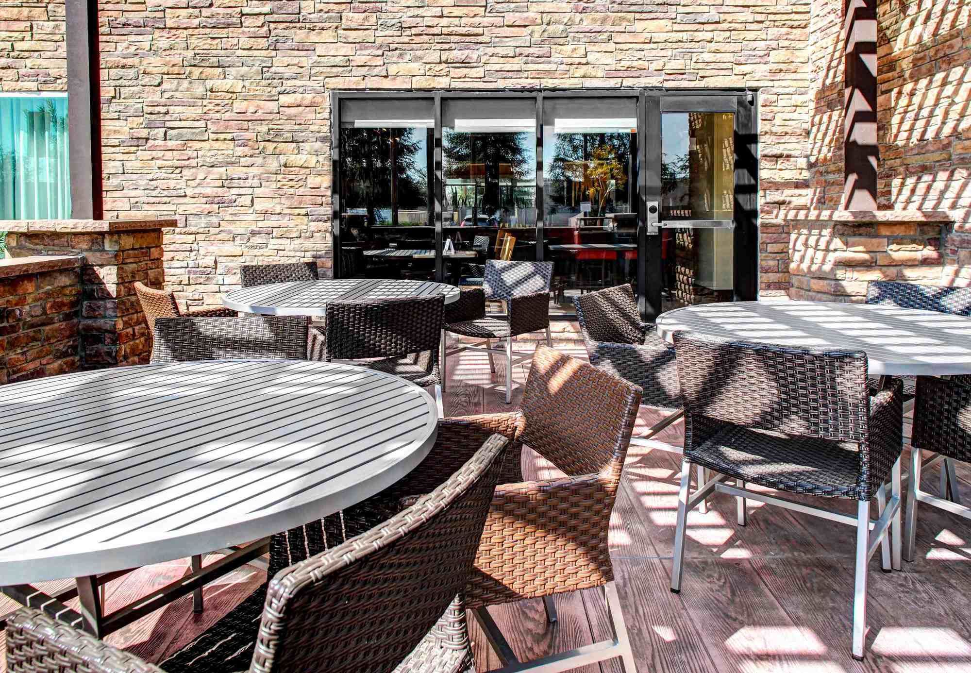 Фото Towneplace Suites Bakersfield West