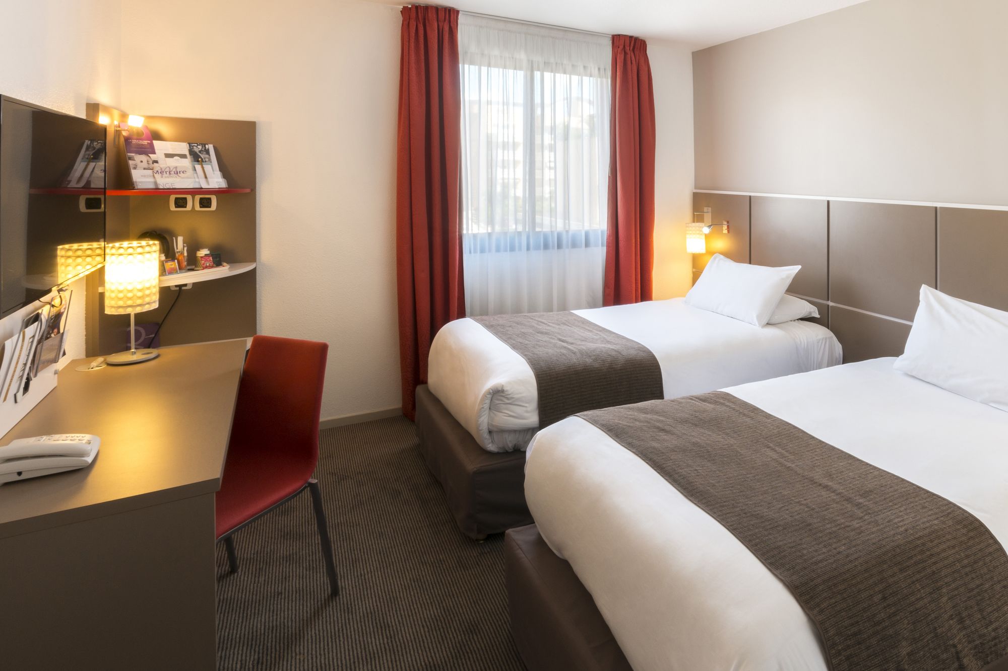 Фото Отель Mercure Hyeres Centre