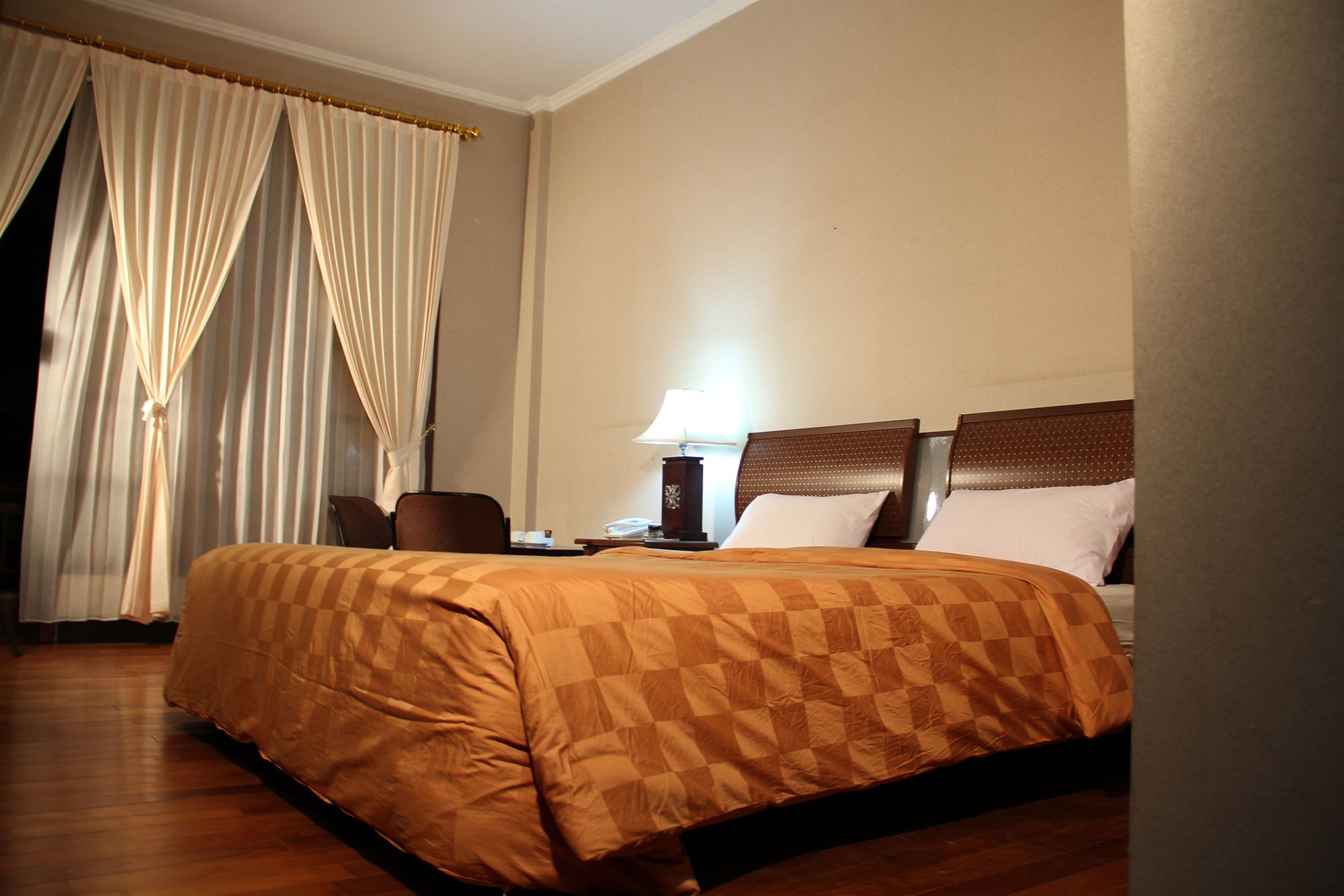 Фото отеля 3