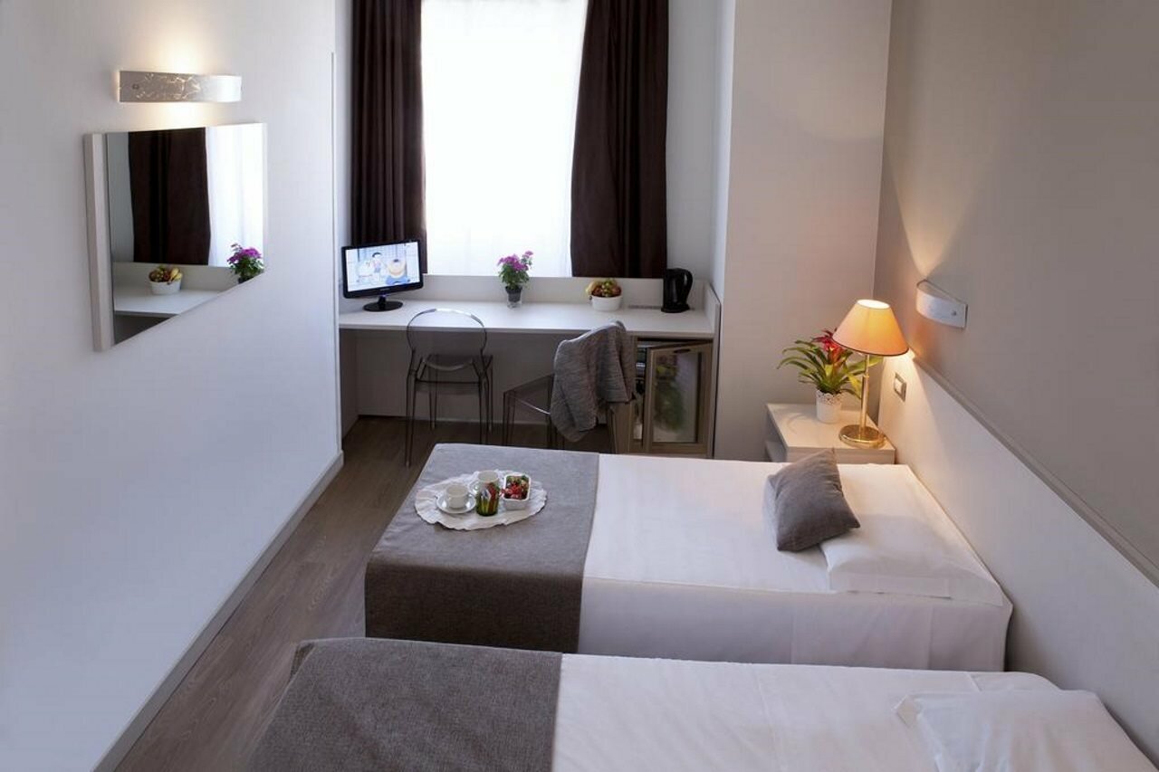 Фото Hotel Mennini