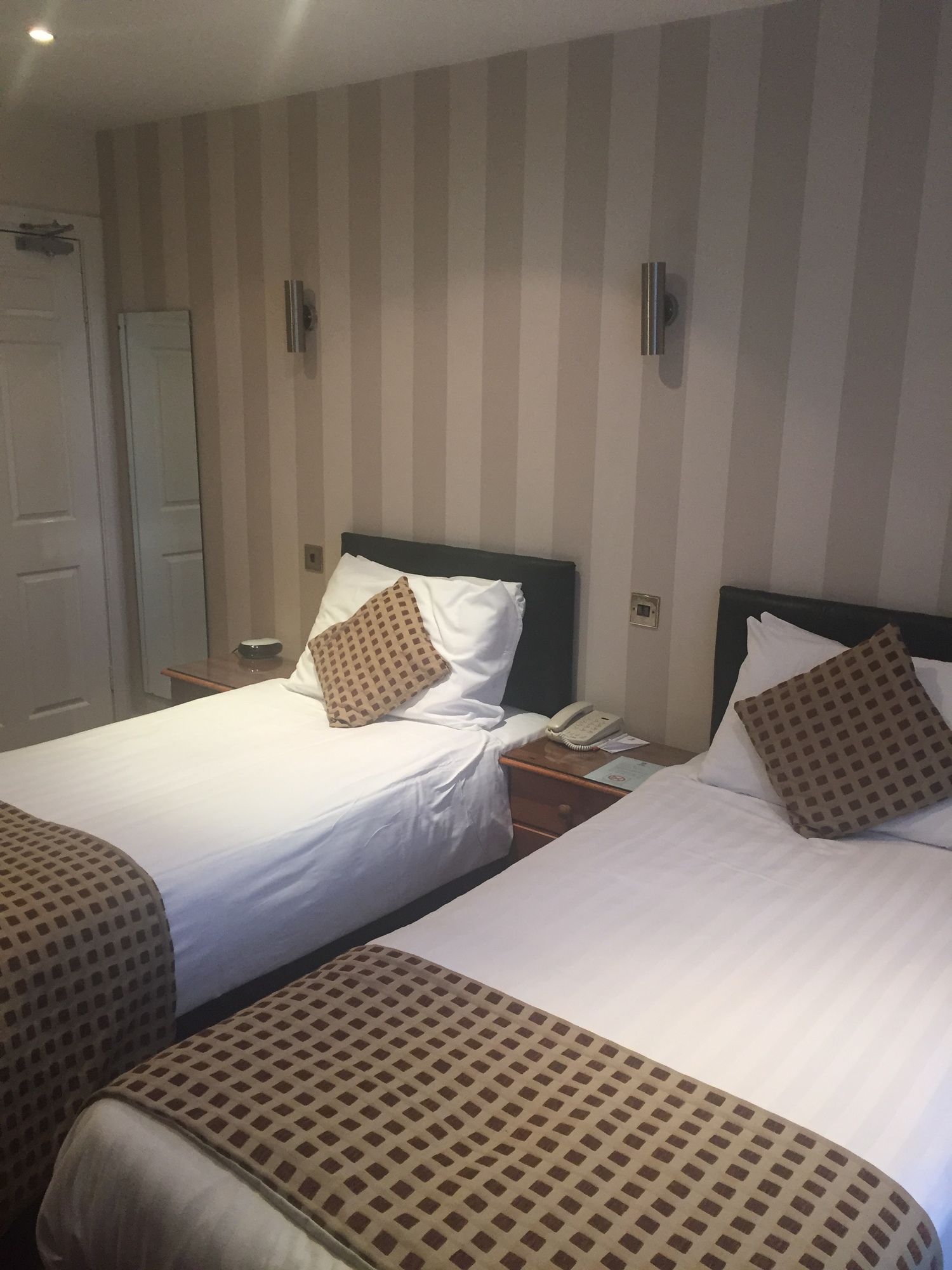 Фото 97528366429