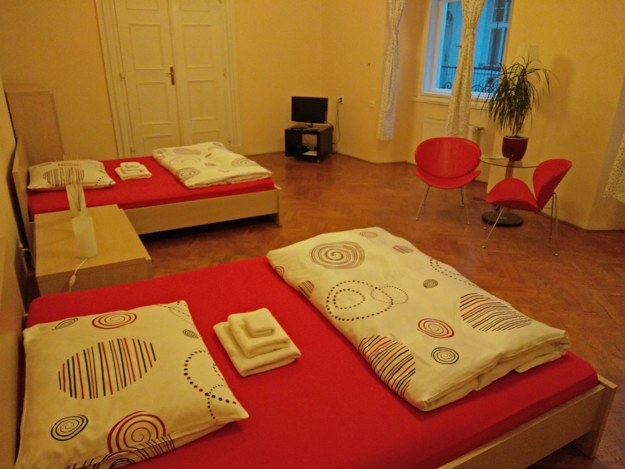 Фото Apartments Tynska 7