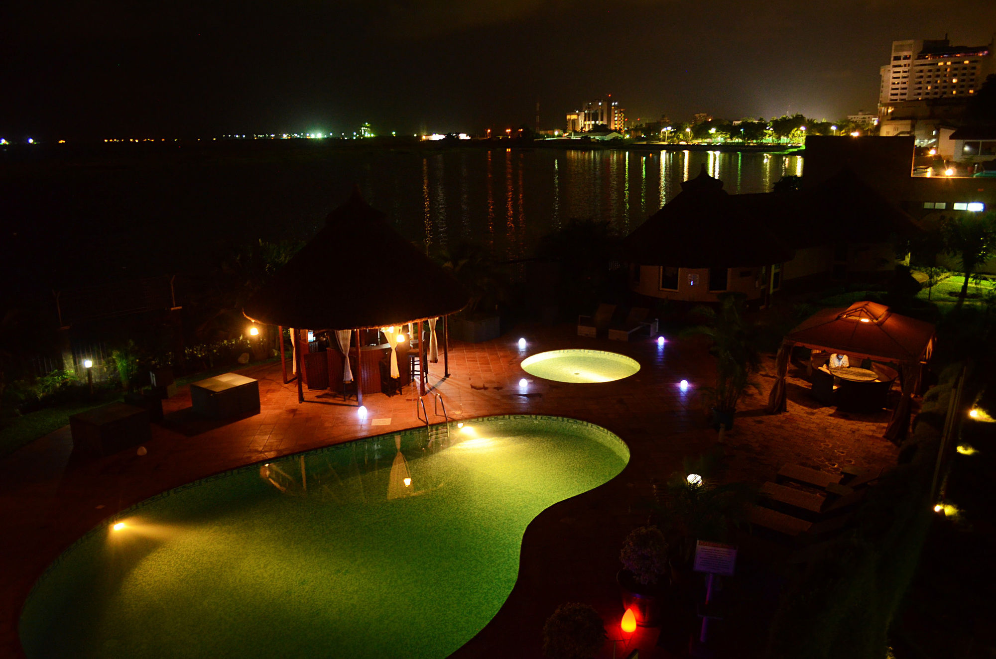 Фото Hotel Bon Voyage