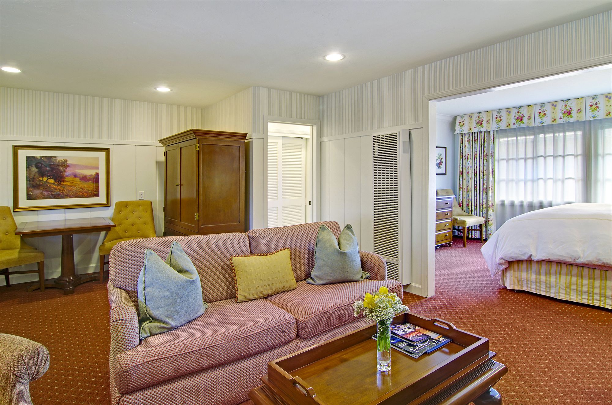 Фото Wayside Inn