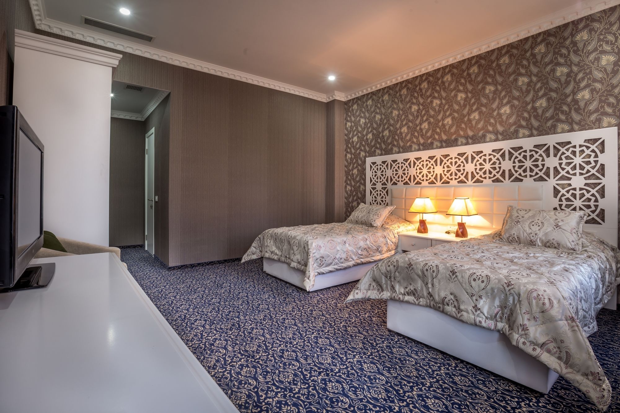 Фото отеля 3