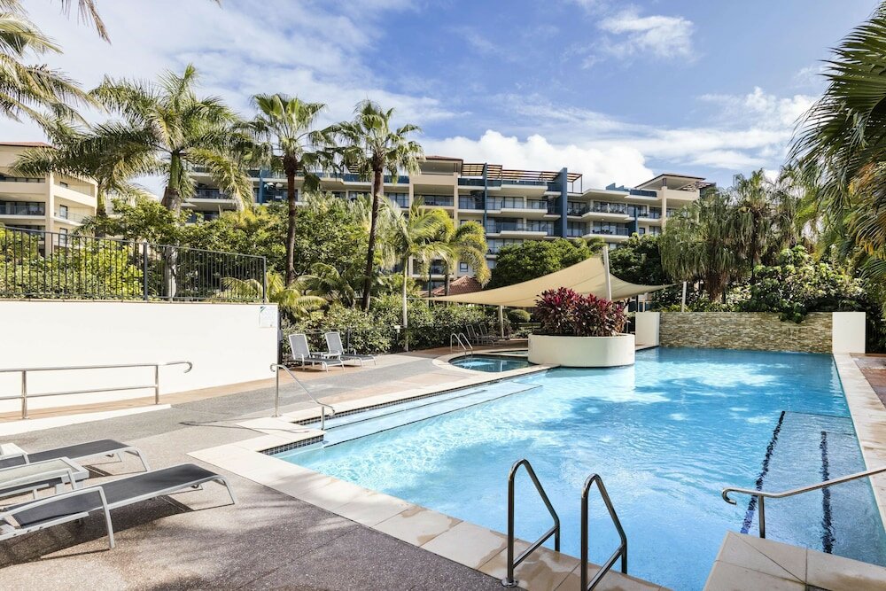 Фото Oaks Sunshine Coast Seaforth Resort