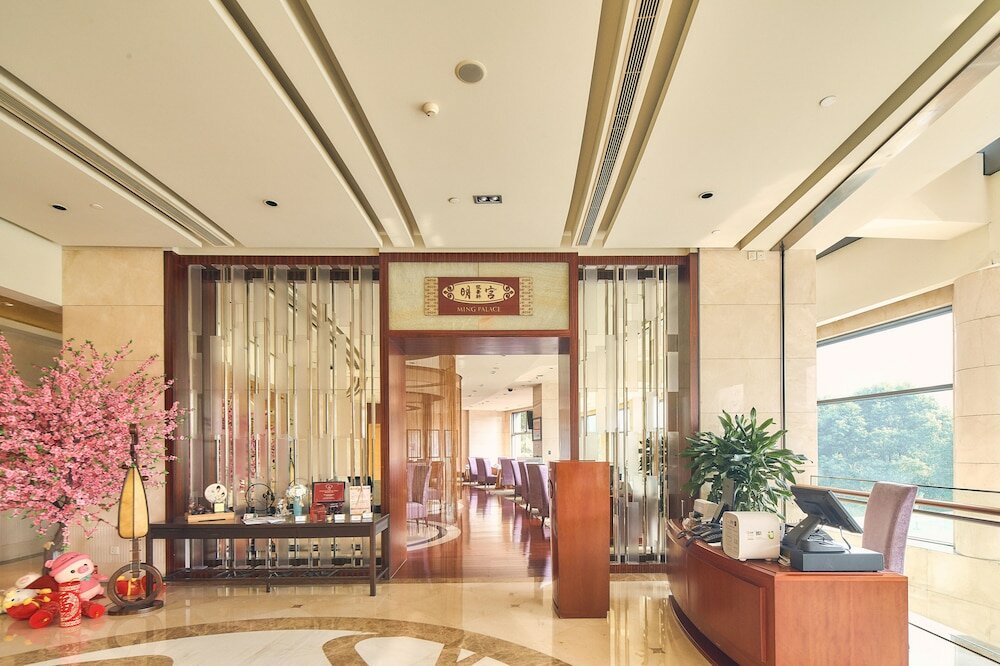 Фото Parkview Hotel Shanghai